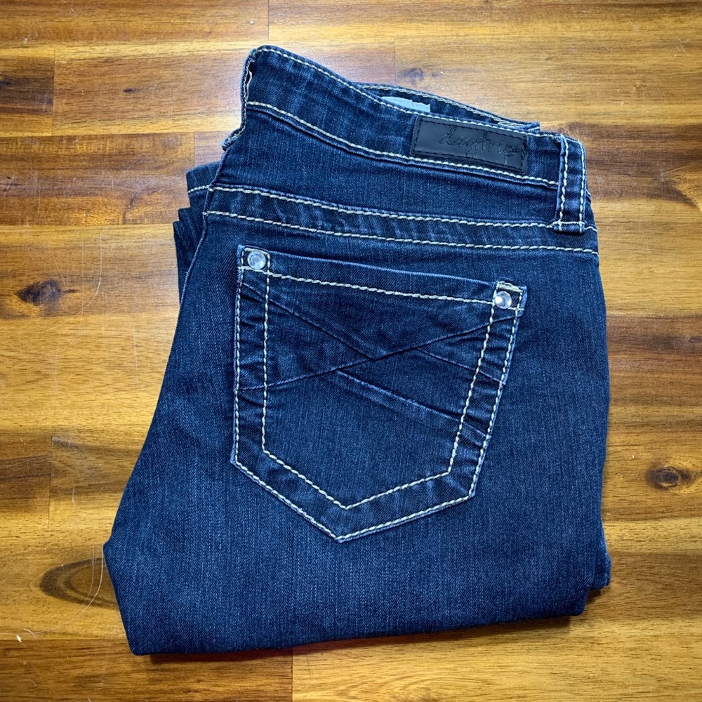 Daytrip Aries Skinny. 27R. Dark wash. Nice jeans!